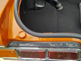 1976 XB Ford Fairmont 302 V8 - Copper Bronze