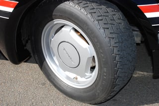 Black VC Brock Commodore #443