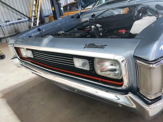 1972 VH Charger 770 265 Hemi