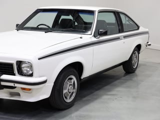 1976 Holden LX Torana SS Hatchback - 5.0L Trimatic - Cotillion White