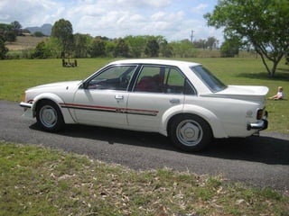 VC HDT Commodore #398