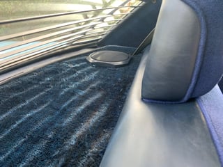 1982 VH SL/E Commodore 5 Litre V8 Shadow Tone