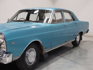 1971 Ford ZD Fairlane 302ci V8 - Teal Glow