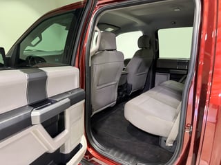 2018 Ford F150 XLT XTR 4x4 - 5.0L V8