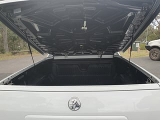 2015 VF SS Commodore Storm Ute - W310 pack