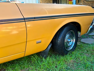 1971 Ford XY Falcon 500 GS 6cyl 250ci 2V - Toploader -Yellow Ochre 