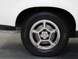 1976 Holden LX Torana SS Hatchback - 5.0L Trimatic - Cotillion White