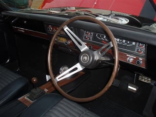 HK 327 Bathurst Monaro