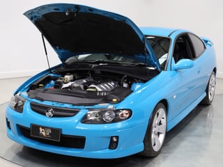 2004 Holden VZ Monaro CV8 - Turismo Mica - 1,974km