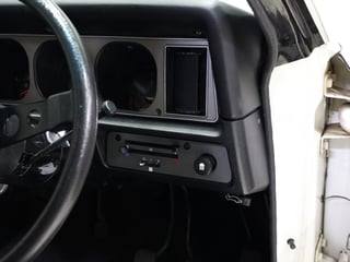 1977 Holden LX Torana SLR 5000 Tribute - Palais White 