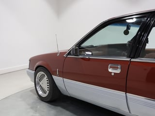 1985 Holden HDT VK Calais Director 333 Pack -  5.0 Litre V8