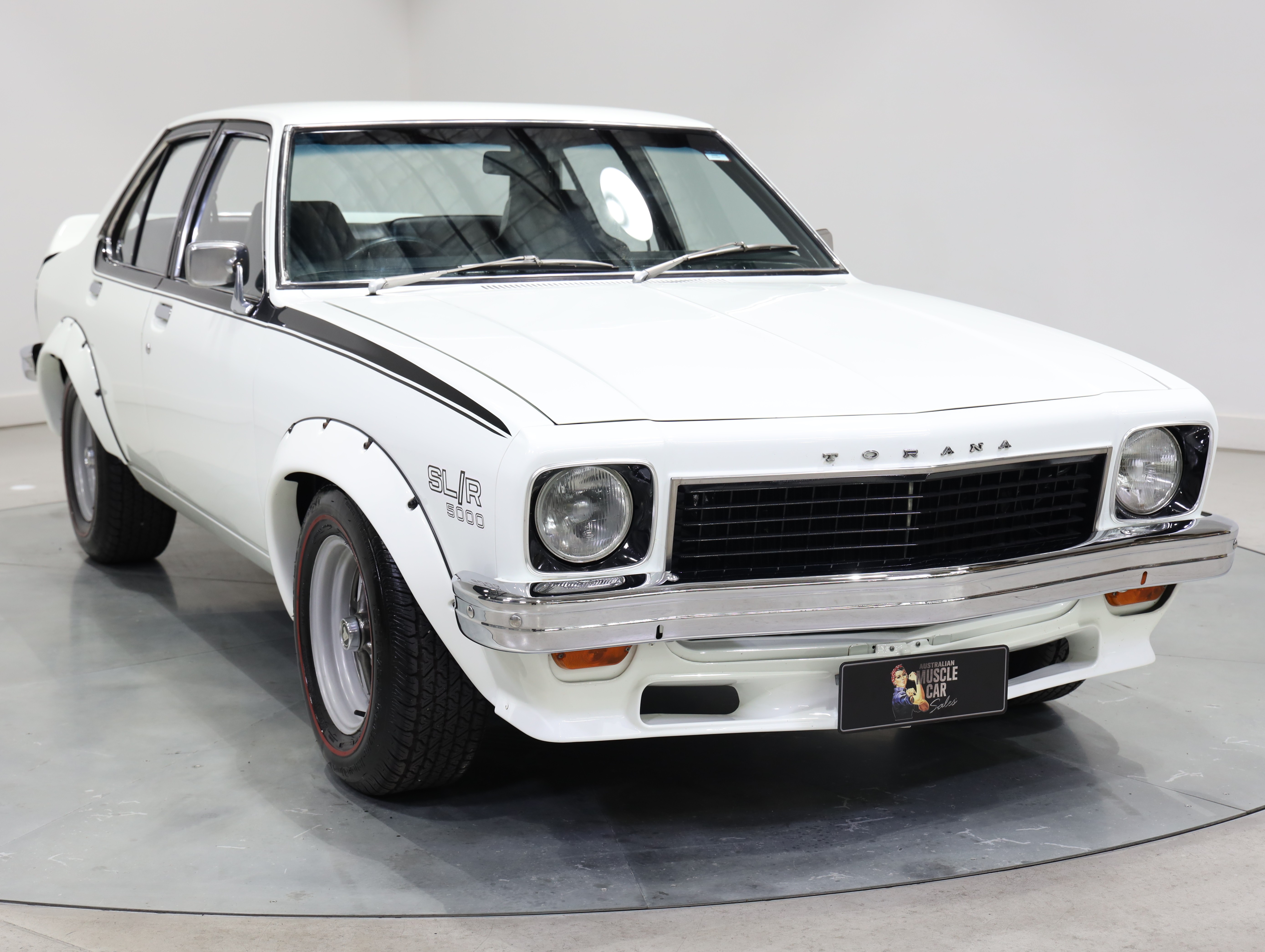 1974 Holden LH Torana L34 SLR 5000 - Glacier White