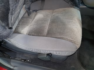 1990 VN Calais Series II - 5.0 Litre V8 5 Speed Manual