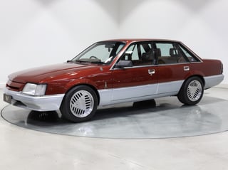 1985 Holden HDT VK Calais Director 333 Pack -  5.0 Litre V8