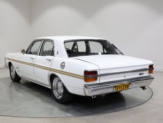 1971 Ford XY Fairmont 302ci Windsor - Ultra White