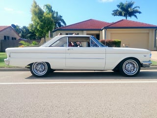 1966 XP Futura Coupe 302 V8