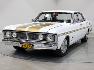 1971 Ford XY Fairmont 302ci Windsor - Ultra White