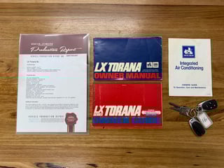 1977 Holden LX Torana SL 253 V8 Hatchback - Absinth Yellow