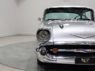 1957 Chevrolet Bel Air - Pillarless 2-Door Hardtop