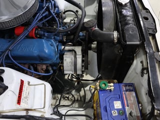 1971 Ford XY Fairmont 302 V8 - Ultra White