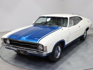 1973 Ford XA Falcon 500 Superbird - Polar White 