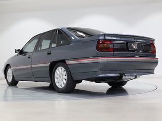 1990 Holden VN SS - Atlas Grey 