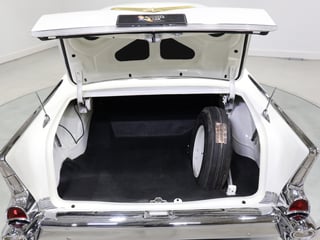 1957 Chevrolet Bel Air - Pillarless 2-Door Hardtop