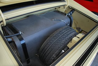 VH R/T E38 Valiant Charger