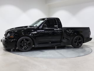 2004 Ford F-150 SVT Lightning RHD - Raven Black 