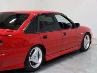 1996 HSV VS Clubsport Build No 1120 - Diablo Red