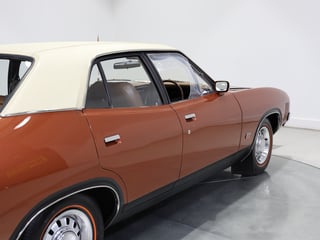 1972 Ford XA GT Falcon - Copper Bronze