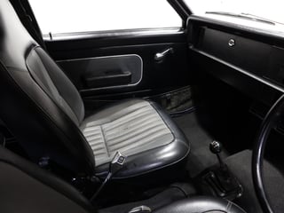 1975 Holden LH Torana SLR 5000 L34 - Salamanca Red 