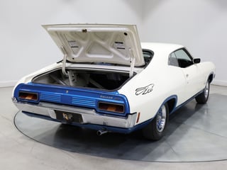 1973 Ford XA Falcon 500 Superbird - Polar White 