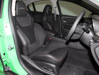 2017 HSV GTSR - Spitfire Green 0064 km …