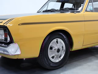 1970 Chrysler Valiant VG Pacer E31 Big Tank