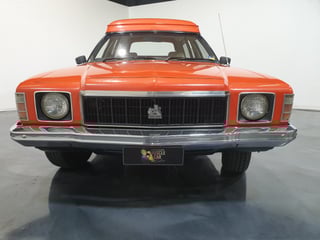 1977 HX Holden Sandman Panelvan