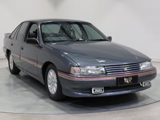 1990 Holden VN SS - Atlas Grey 