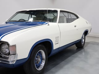1973 Ford XA Falcon 500 Superbird - Polar White 