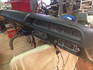 VH Valiant Pacer R/T Hardtop 340 6 Pack V8