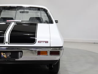 1974 Holden HQ Monaro GTS 308 4sp - Glacier White