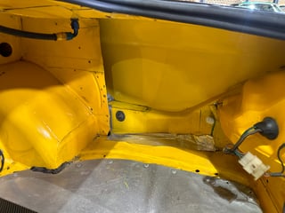 2001 CAT Racing 600 AU Falcon Supercar - John Bowe