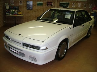 VL Group 3 Signature Series Brock Commodore