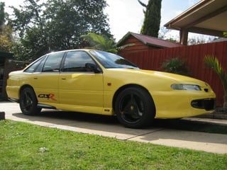 HSV VS GTS-R Commodore #74