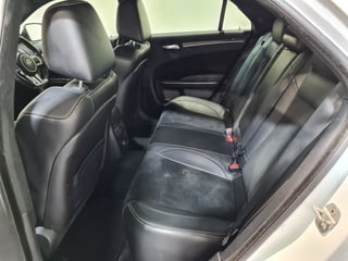 2012 Chrysler 300 SRT8 6.4L V8