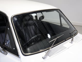 1972 Holden LJ Torana GTR XU1 - Glacier White