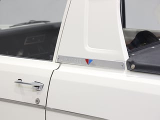 1971 Chrysler VG Valiant Wayfarer Utility 318ci Fireball V8 - Bondi Bleach White