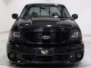 2004 Ford F-150 SVT Lightning RHD - Raven Black 