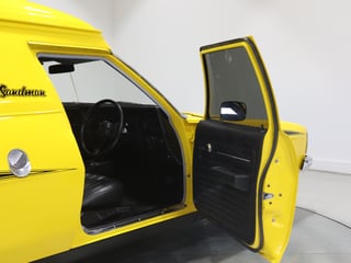 1975 Holden HJ Sandman Panel Van 308ci 4spd  - Absinth Yellow -