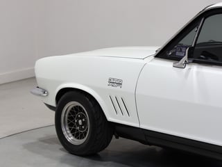 1973 Holden LJ Torana GTR XU1 Tribute - Glacier White
