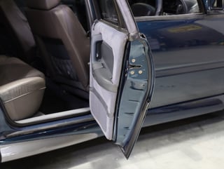 1996 HSV VS Senator 215i Build No 884 - Botanica Blue Mica